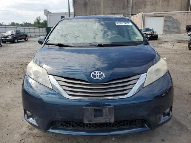 2012 Toyota Sienna XLE