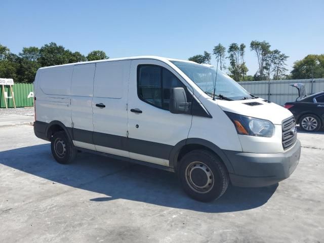 2018 Ford Transit T-250