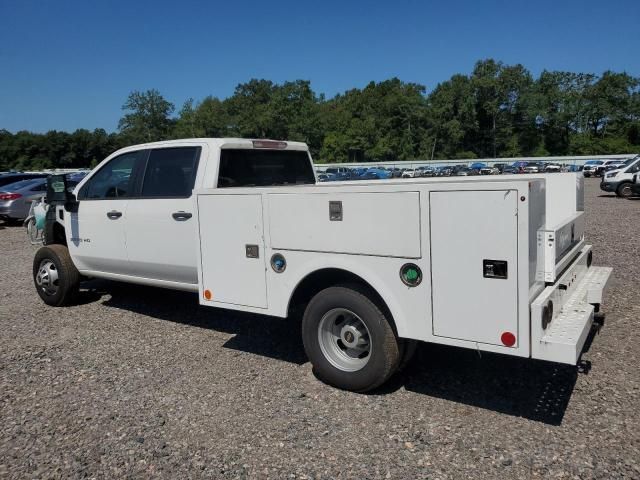 2022 Chevrolet Silverado C3500