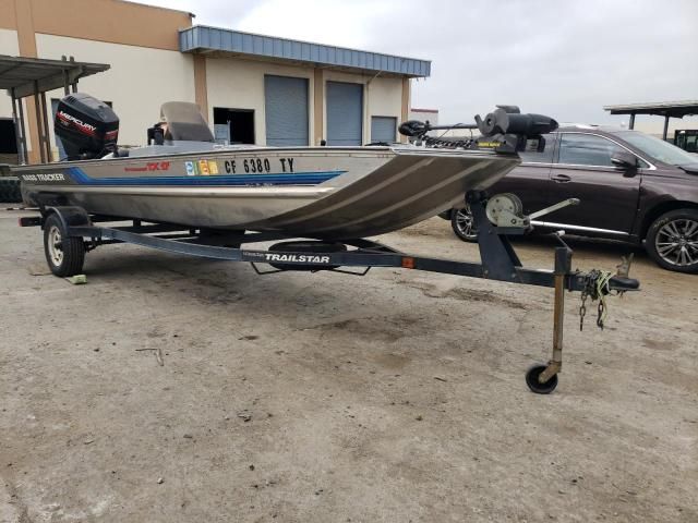 1994 Tracker Boat