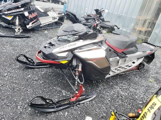 2023 Skidoo Renegade