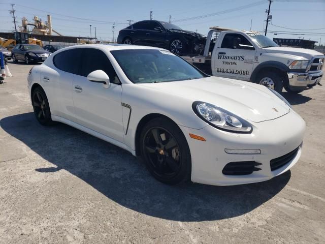 2015 Porsche Panamera 4S