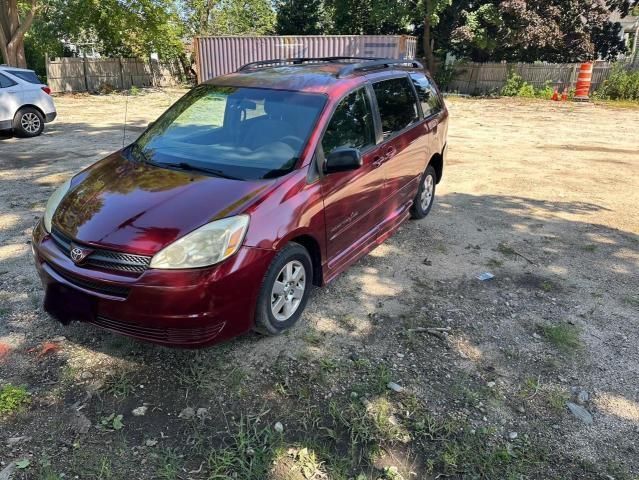 2005 Toyota Sienna CE