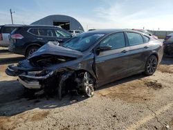 2015 Chrysler 200 S en venta en Wichita, KS