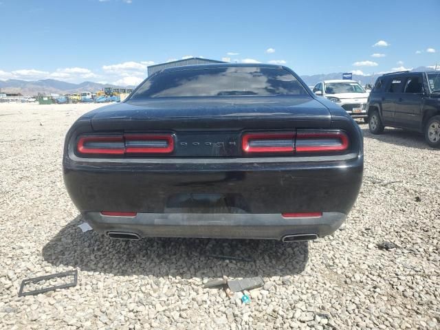 2016 Dodge Challenger SXT