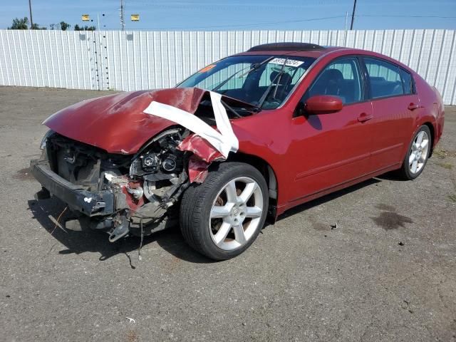 2005 Nissan Maxima SE