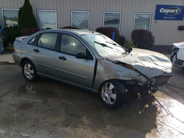 2005 Ford Focus ZX4