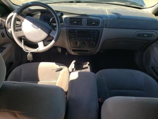 2005 Ford Taurus SE