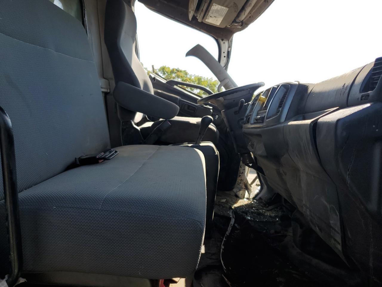 2017 Hino 258 268