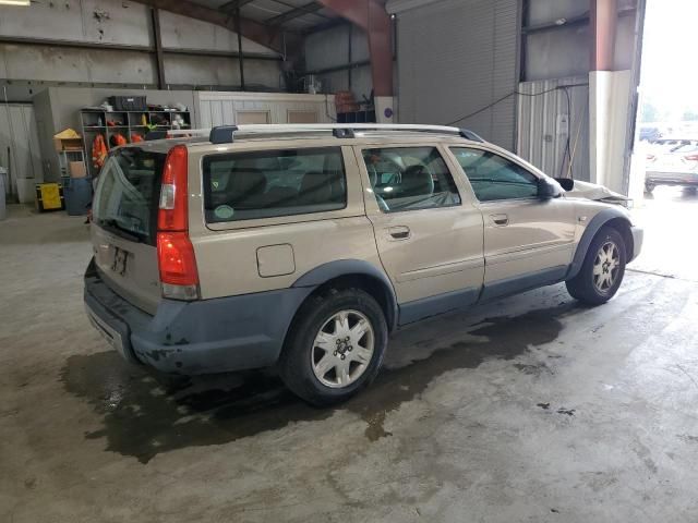 2005 Volvo XC70