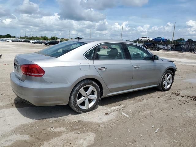 2013 Volkswagen Passat SE