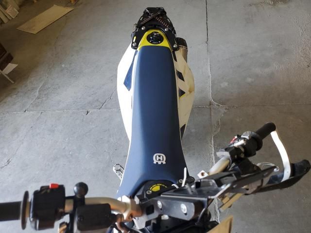 2023 Husqvarna 701 Enduro