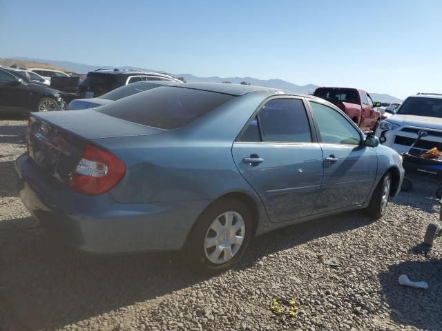 2004 Toyota Camry LE