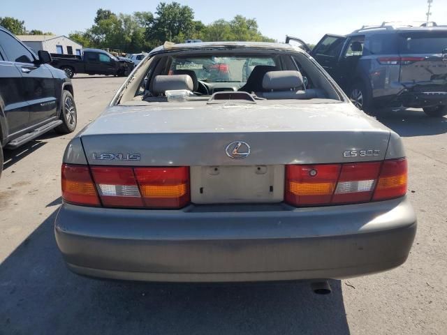 1999 Lexus ES 300