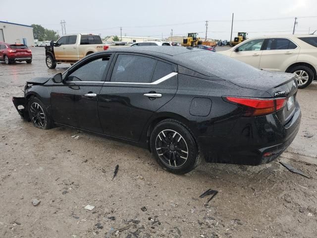 2019 Nissan Altima S