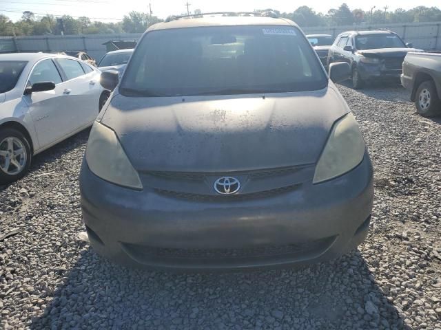 2006 Toyota Sienna CE