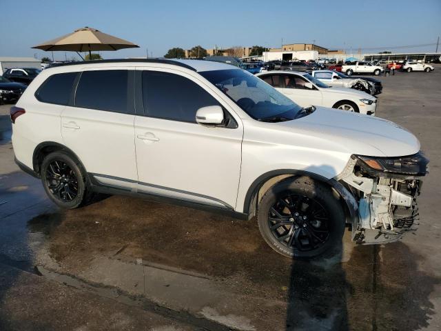 2016 Mitsubishi Outlander SE