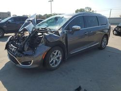 Chrysler Vehiculos salvage en venta: 2017 Chrysler Pacifica Limited