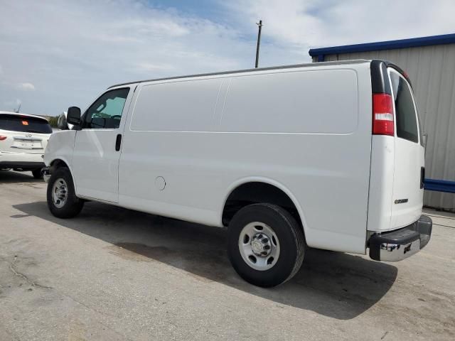 2021 Chevrolet Express G2500
