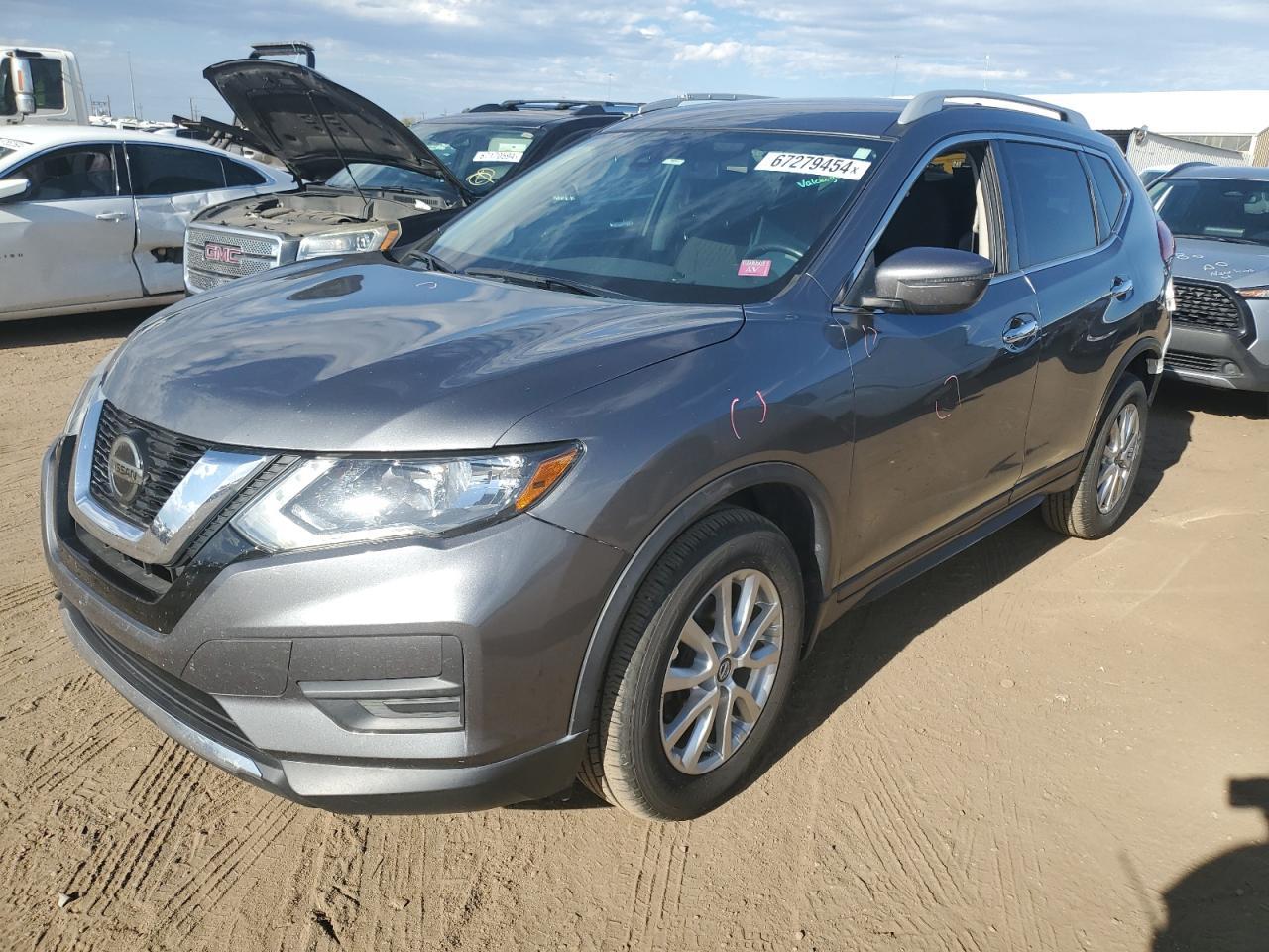 2020 Nissan Rogue s