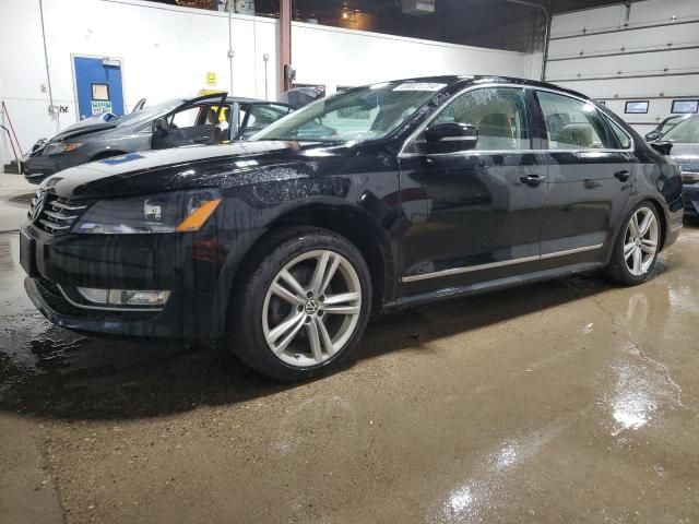 2013 Volkswagen Passat SEL