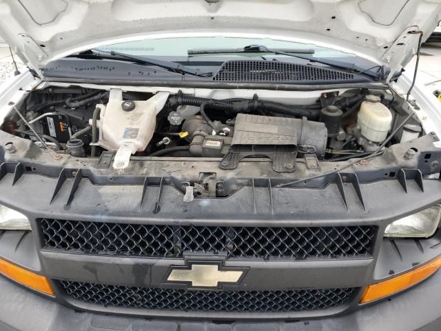 2013 Chevrolet Express G2500