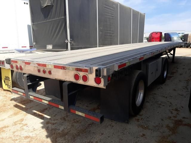 2007 Utility Flatbed TR