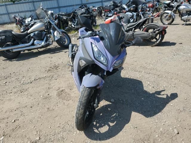 2017 Kawasaki EX300 B