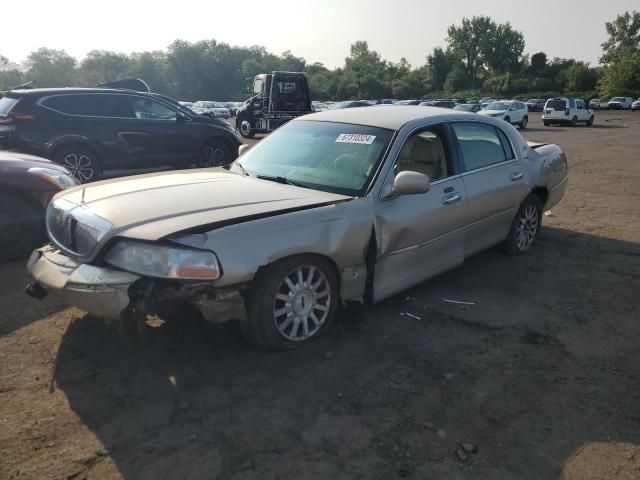 2007 Lincoln Town Car Signature