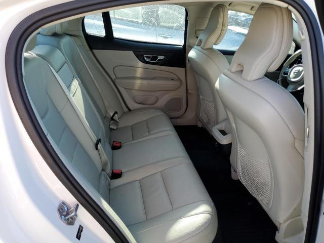 2019 Volvo S60 T5 Momentum