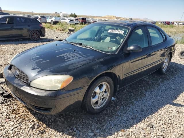 2005 Ford Taurus SE