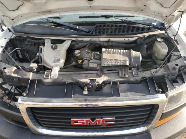 2016 GMC Savana G2500