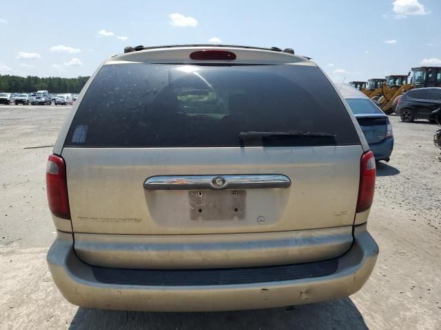 2002 Chrysler Town & Country LX