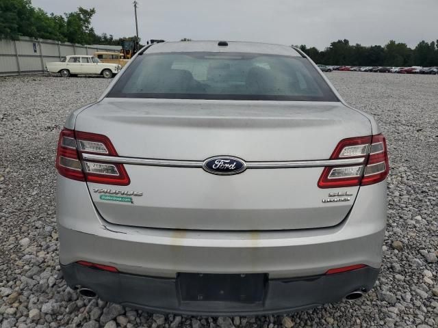 2014 Ford Taurus SEL