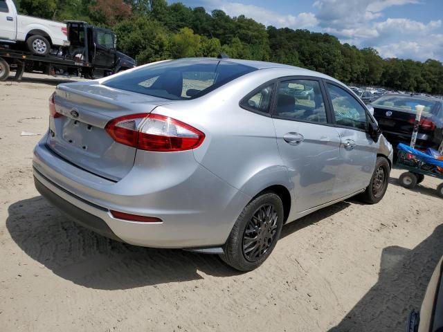 2015 Ford Fiesta S