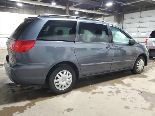 2007 Toyota Sienna CE