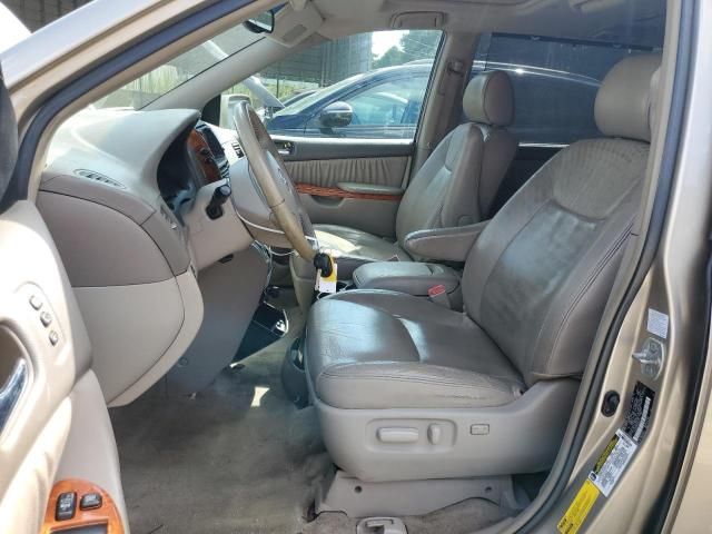 2006 Toyota Sienna XLE