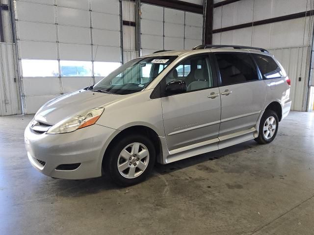 2008 Toyota Sienna CE