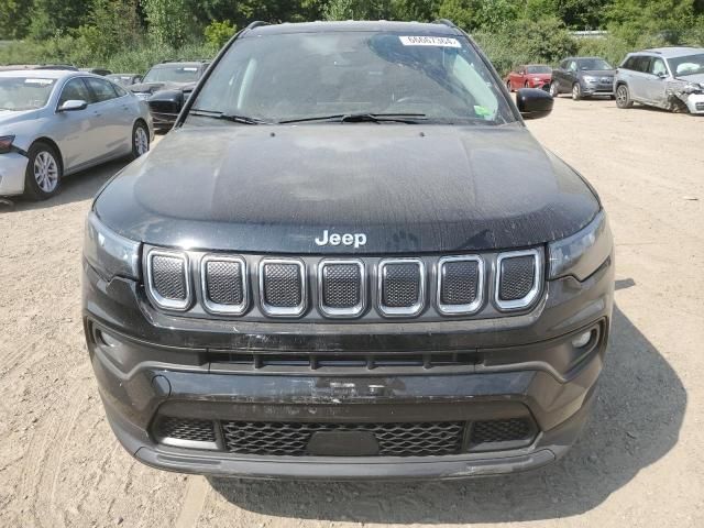 2022 Jeep Compass Latitude LUX