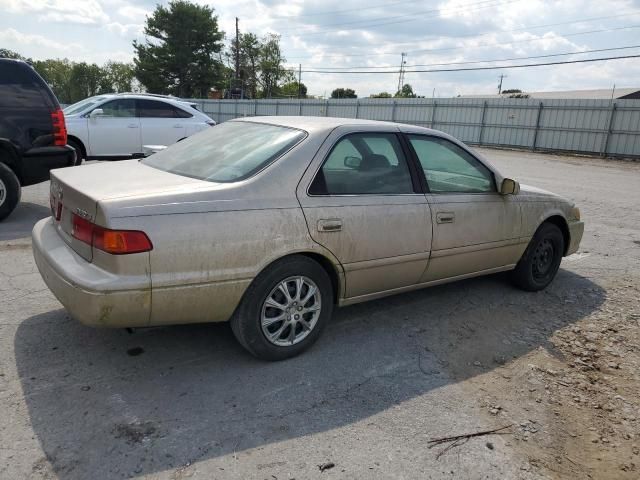 2000 Toyota Camry CE