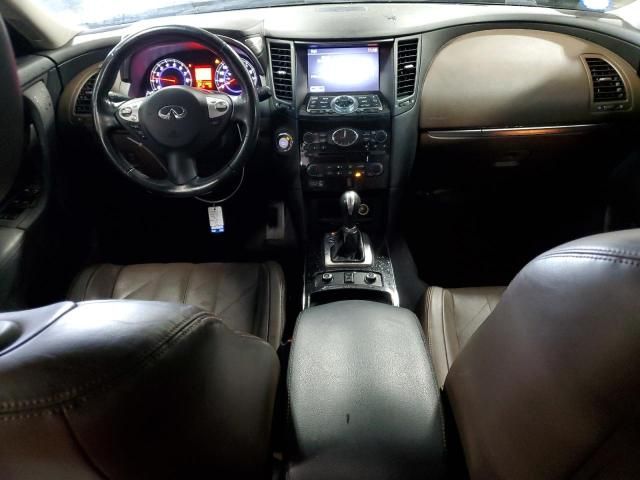 2011 Infiniti FX35