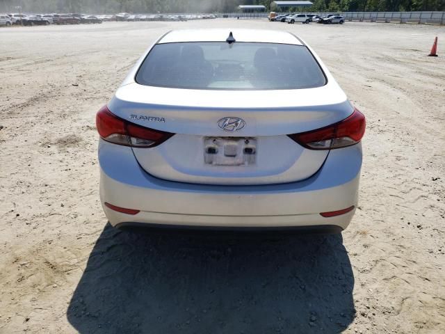 2014 Hyundai Elantra SE