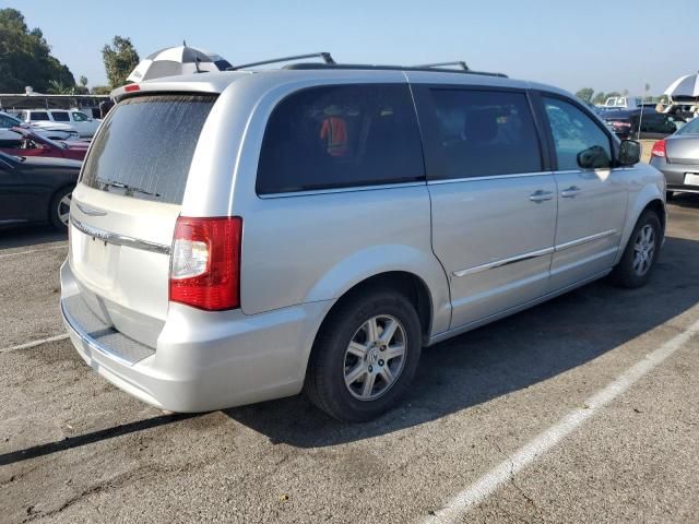 2012 Chrysler Town & Country Touring