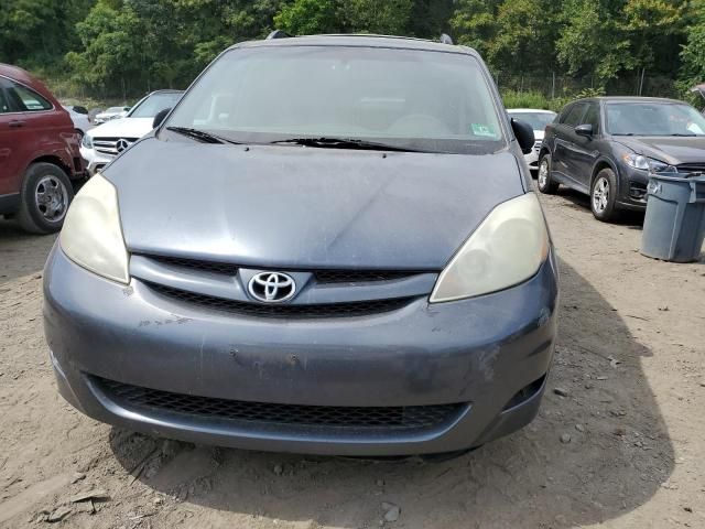 2006 Toyota Sienna CE