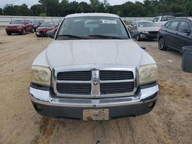 2005 Dodge Dakota Quad SLT