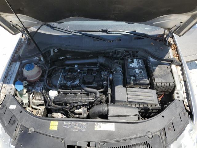 2010 Volkswagen Passat Komfort