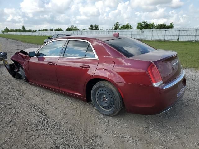 2019 Chrysler 300 Touring