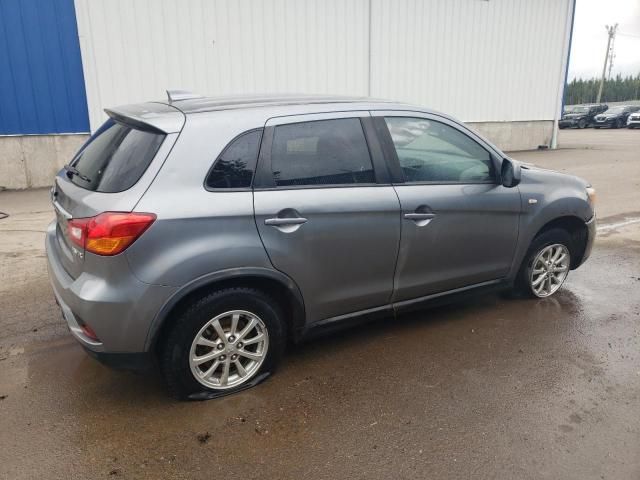 2018 Mitsubishi RVR SE