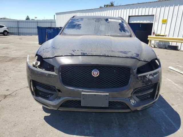 2018 Jaguar F-PACE R-Sport