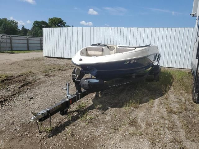 2017 Bayliner Boat